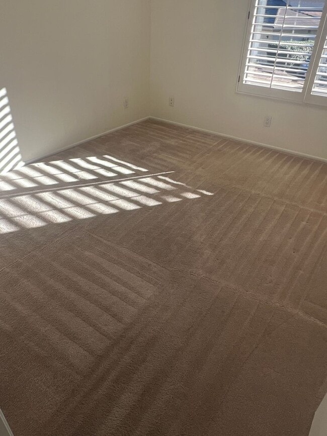 Foto del edificio - La Ventana Townhouse in Ventura