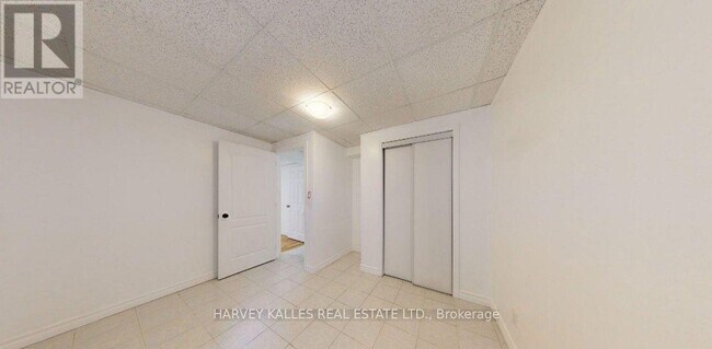 Building Photo - 71 Olivewood Dr