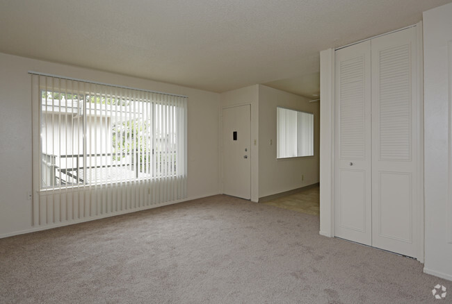 Living Room - Shelfield Apartments