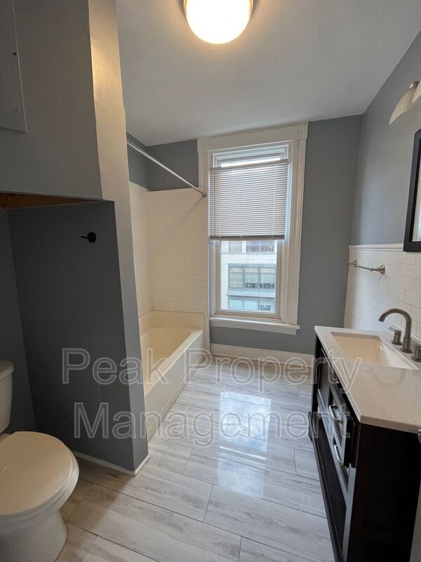 Foto del edificio - 209 N 3rd St