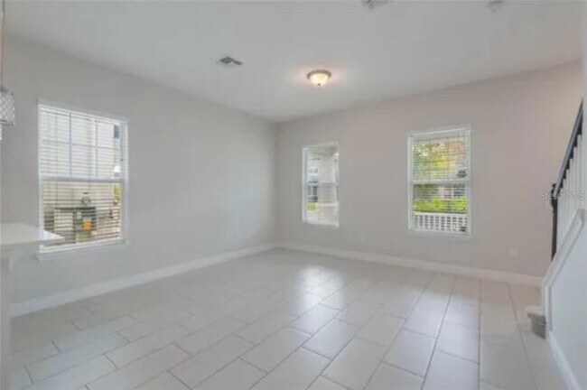 Foto del edificio - 14537 Golden Harbor Ln