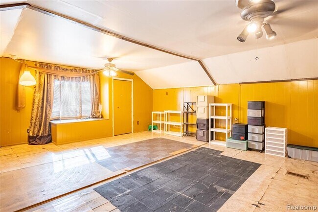 Building Photo - 9991 Terry St