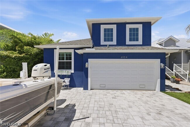 Foto del edificio - 6104 Waterway Bay Dr