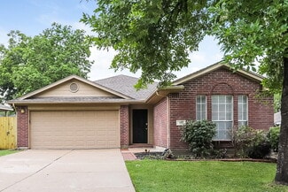 Building Photo - 511 Paradise Ln