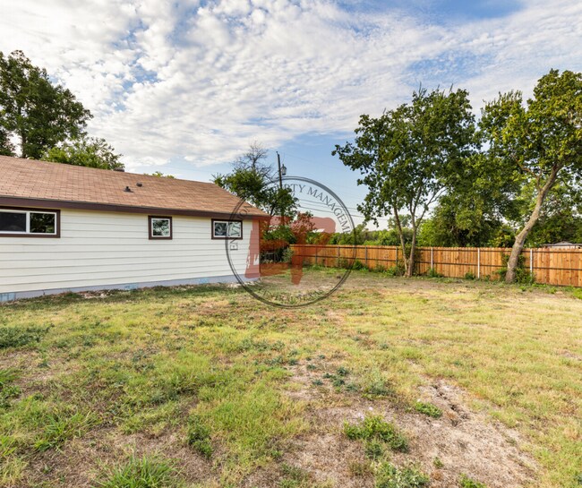 1805 Monte Vista St, Waco, TX 76711 House Rental in Waco, TX