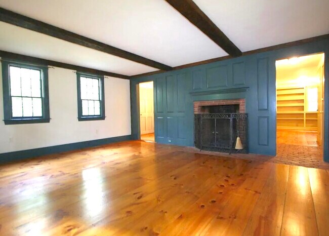 Building Photo - 68 Beech Rd