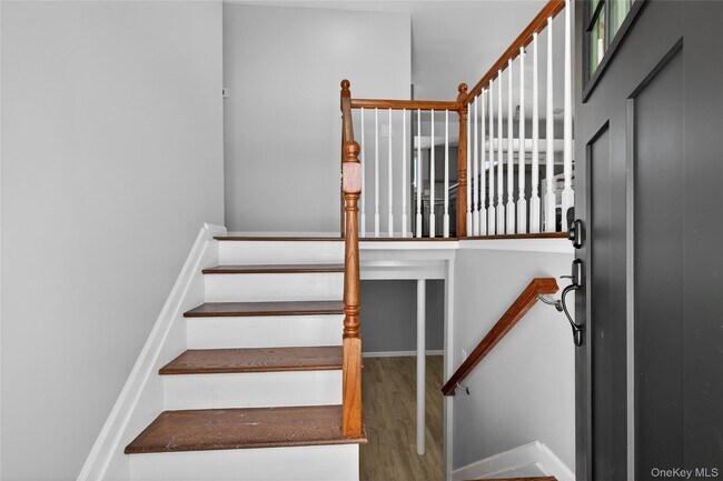 Foto del edificio - 3103 Falcon Ave