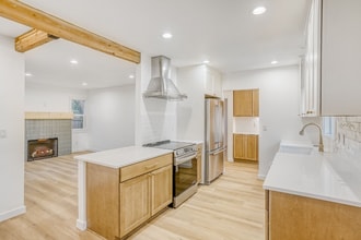 Building Photo - 1022 Parkway Dr NW