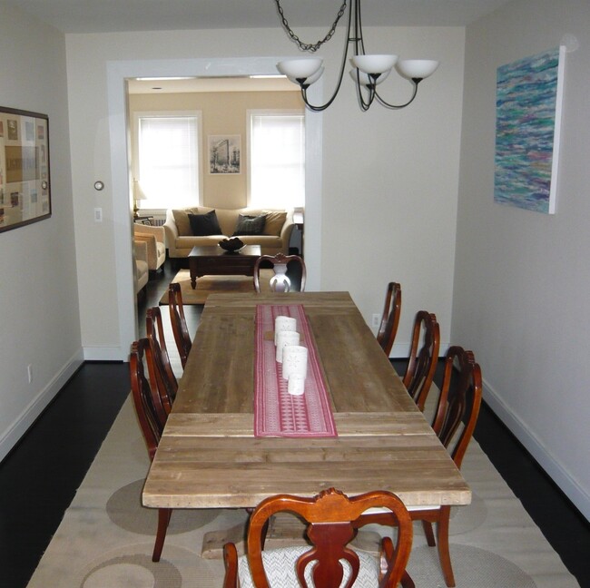 Dining Room - 3059 M St NW