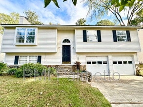 Building Photo - 844 Bentley Dr