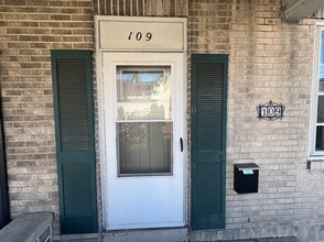 Building Photo - 109 S 5th Ave