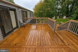 Building Photo - 8905 Bluffwood Ln Building Photo - 8905 Bluffwood Ln