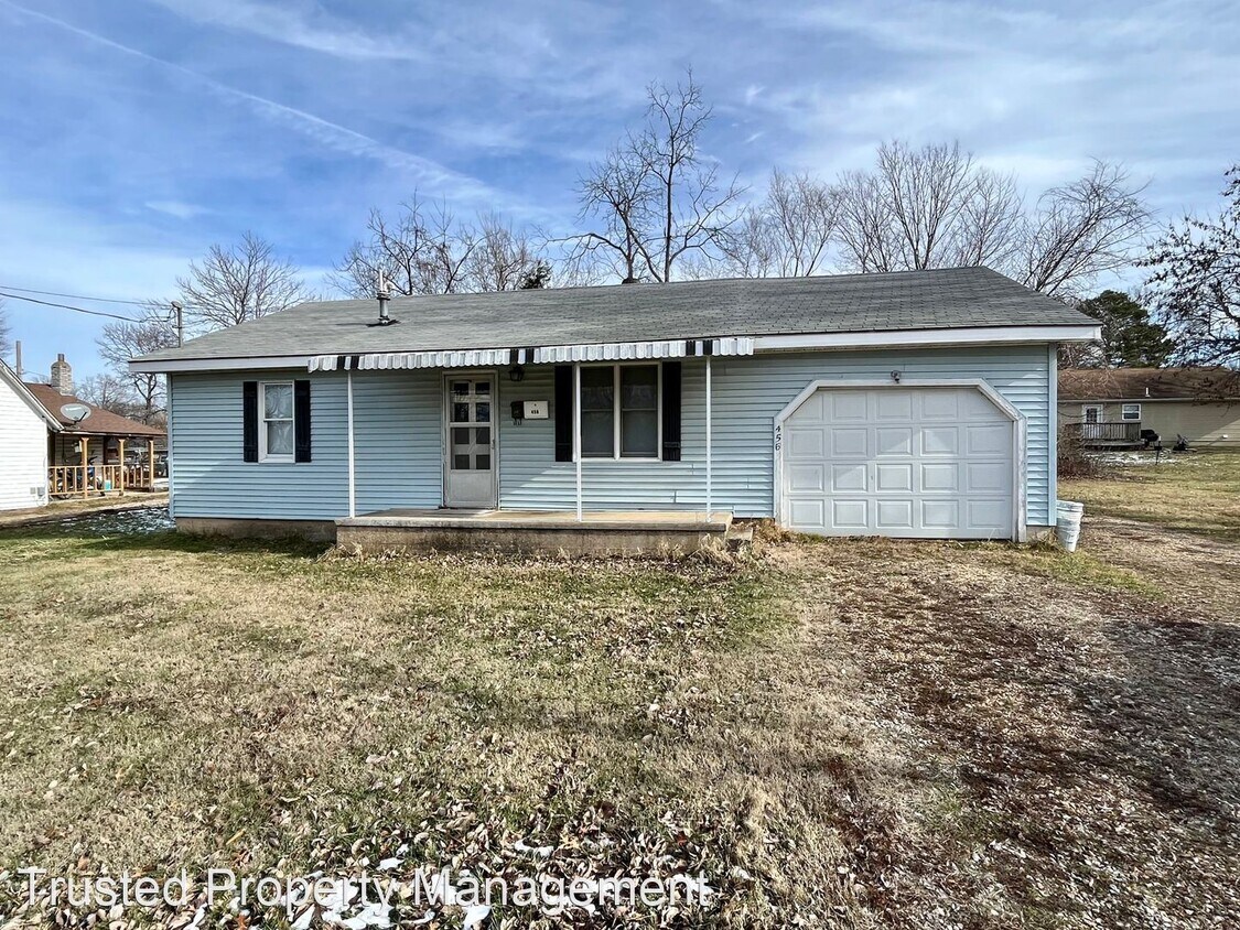 2 br, 1 bath House 456 Sappington Bridge... House Rental in