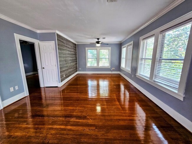 Photo - 1810 W Main St Apartment