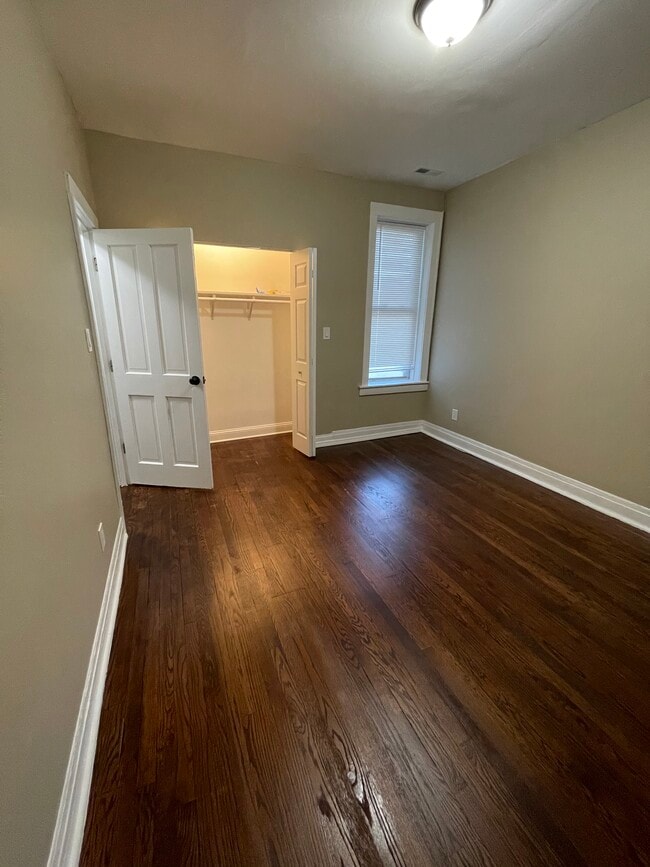 Building Photo - 3342 W Douglas Blvd