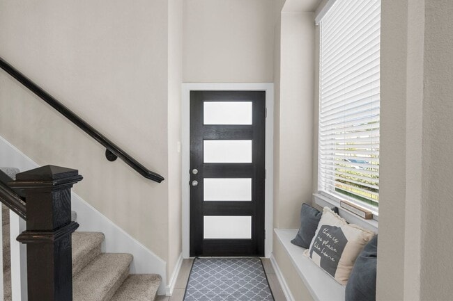 Foto del edificio - 308 N Spotted Fern Dr