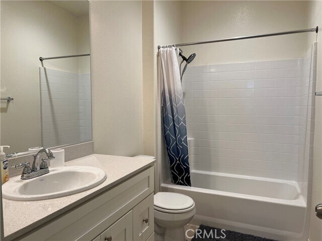 Building Photo - 1413 Girona Dr