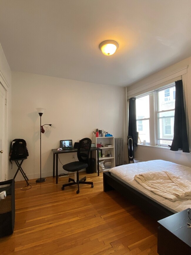 Foto del edificio - 95 Park Dr