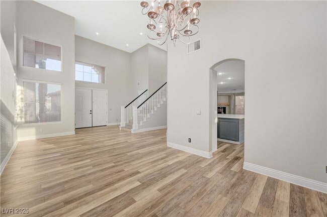 Foto del edificio - 1367 Cadence St