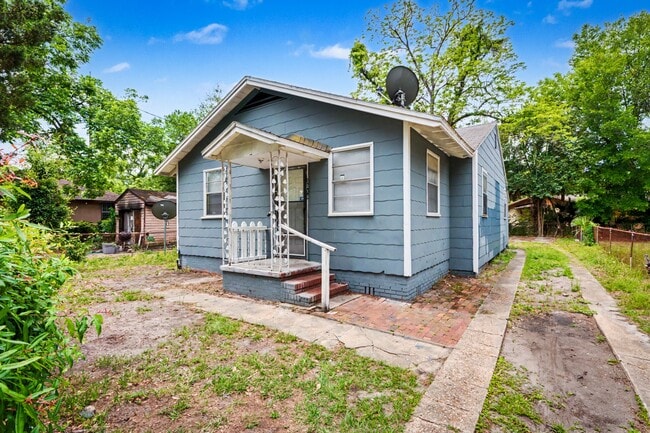 Building Photo - 3516 Penton St