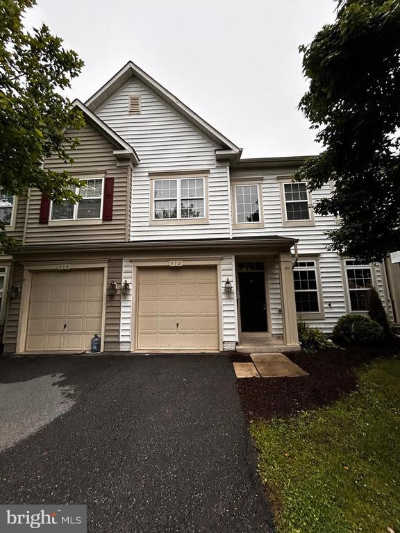 Foto del edificio - 312 Quinton Oaks Cir