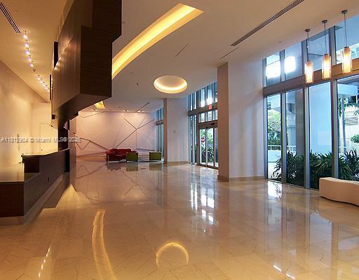 Foto del edificio - 79 SW 12th St