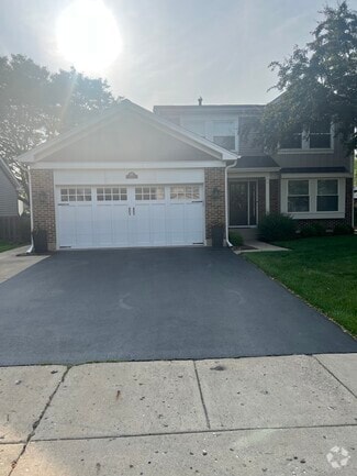 Building Photo - 927 Cass Ln