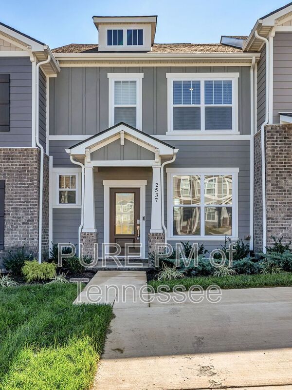 Building Photo - 2537 Drumwright Wy