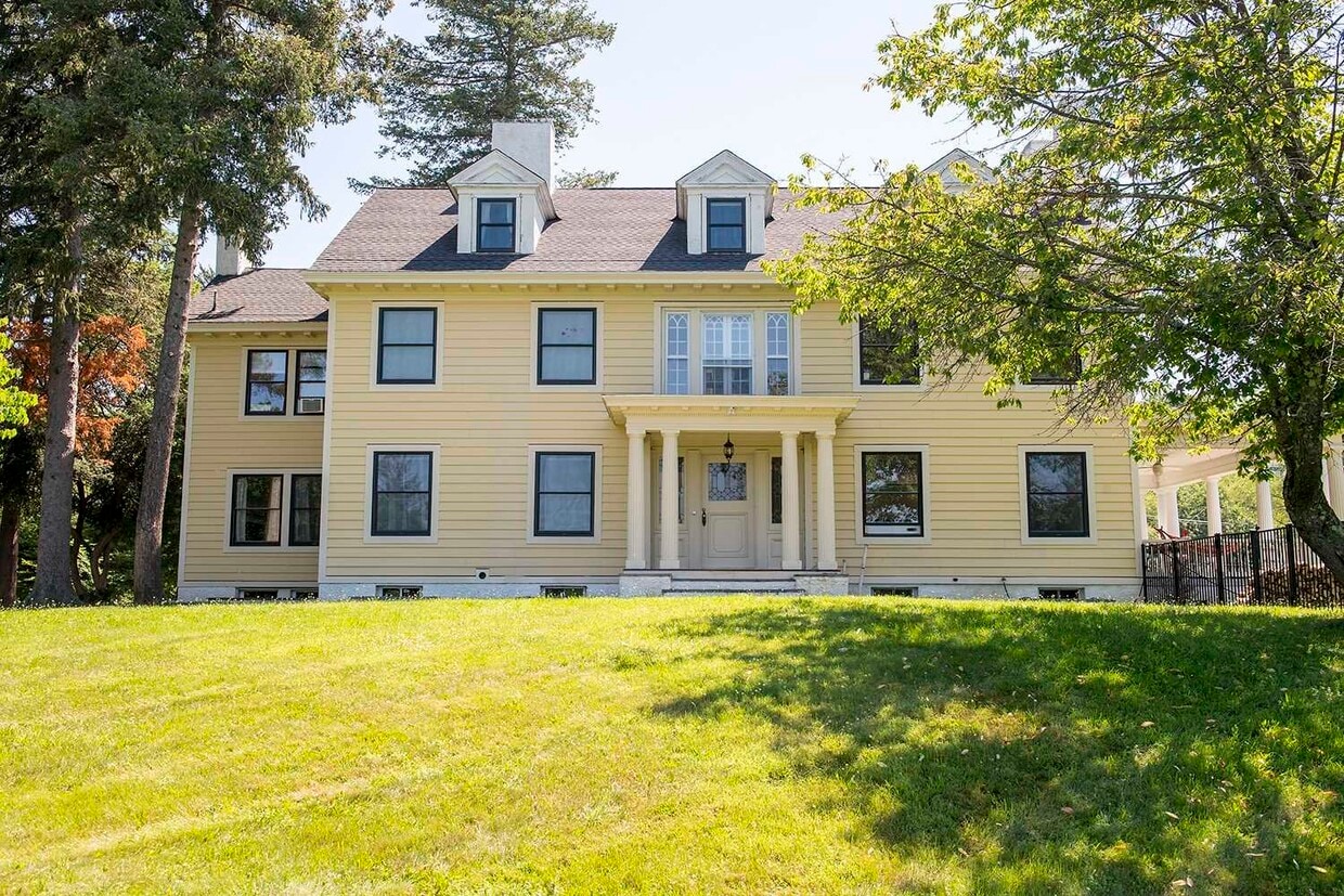 47 Front St, Millbrook, NY 12545 House Rental in Millbrook, NY