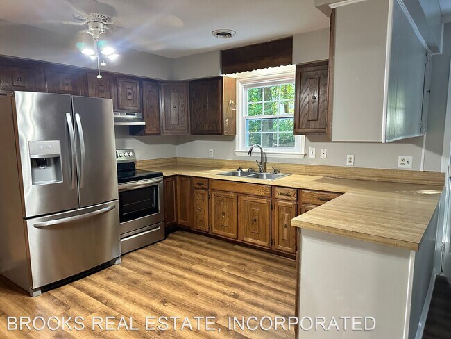 Building Photo - 3 br, 2 bath House - 109 Indiana Lane