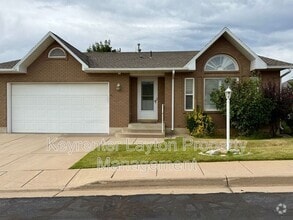 Building Photo - 1070 E 5600 S