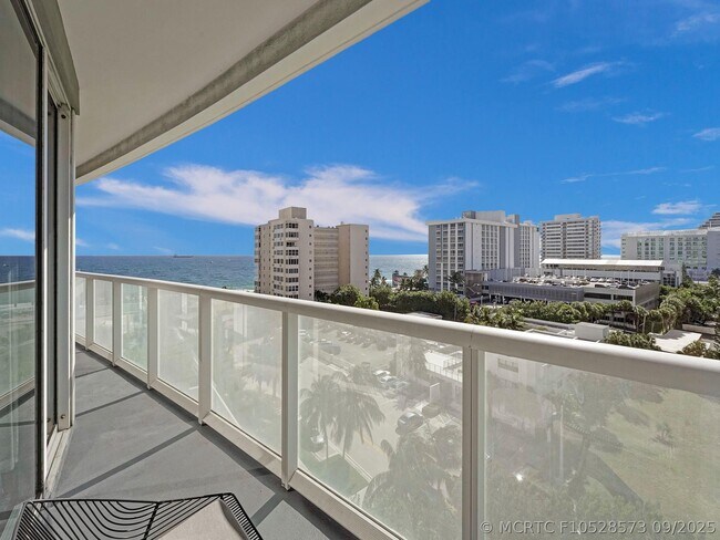 Foto del edificio - 3101 Bayshore Dr