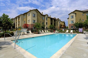 Valencia at Gale Ranch Photo