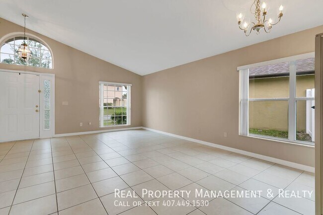 Foto del edificio - Nice 3  BR / 2 BA Home In Eastwood