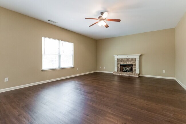 Building Photo - 174 Brightondale Blvd