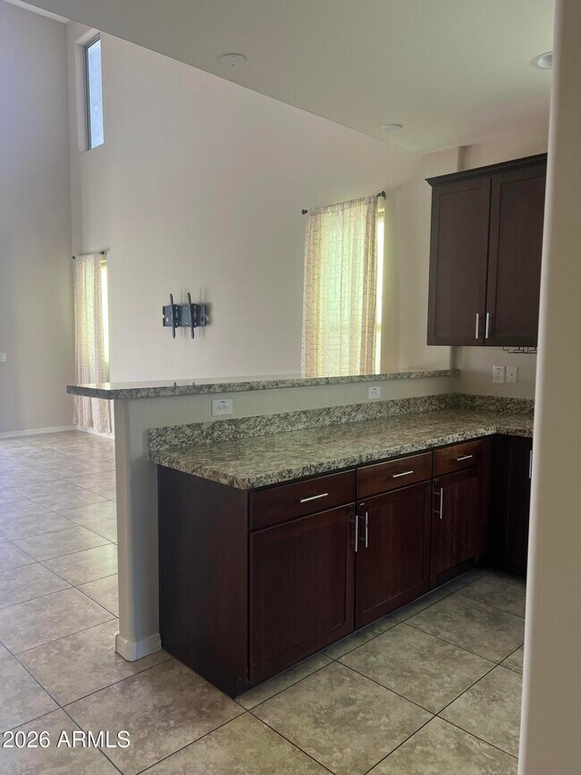 Foto del edificio - 1213 E Shangri La Rd