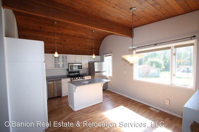 Building Photo - 3 br, 2 bath House - 8320 Country Woods Drive