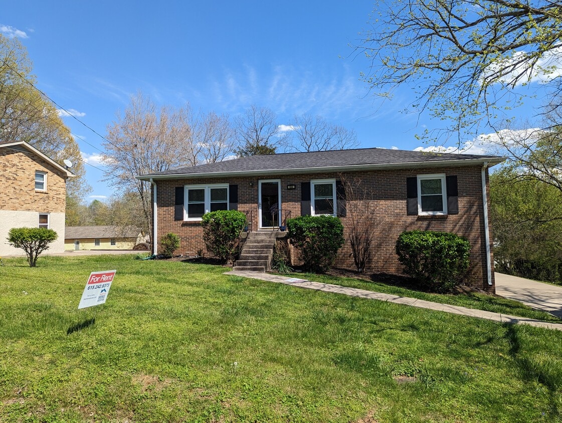 634 Debbie Dr, Hermitage, TN 37076 House Rental in Hermitage, TN