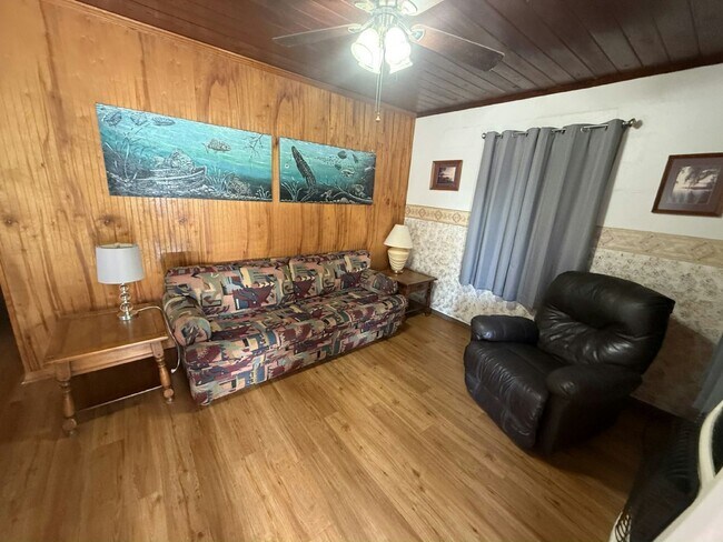 Foto del edificio - 8801 E Moonrise Ln