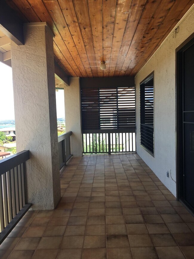 Foto del edificio - 98-673  KAAHELE STREET