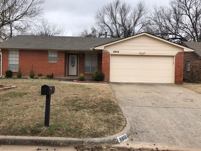 3 bedrooms, 2 baths with a 2 car garage fo... - 3 bedrooms, 2 baths with a 2 car garage fo... House
