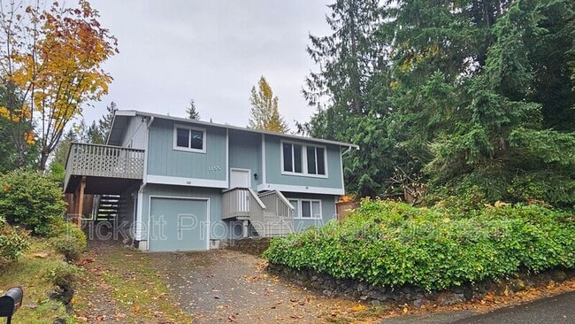 Building Photo - 1155 Silverleaf Ct E