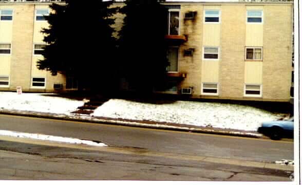Primary Photo - 443 N Jackson St