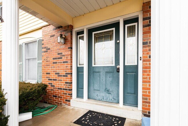 Foto del edificio - 63 Charlesridge Ct