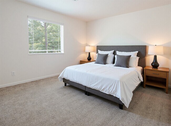 Building Photo - 21155 Gosling Rd