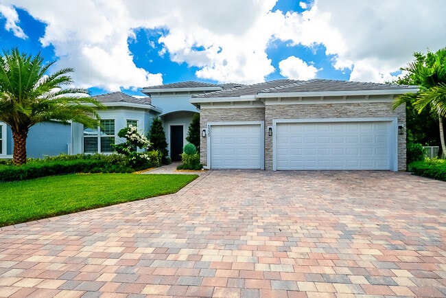 Building Photo - 5330 Yellow Water Lily Ct