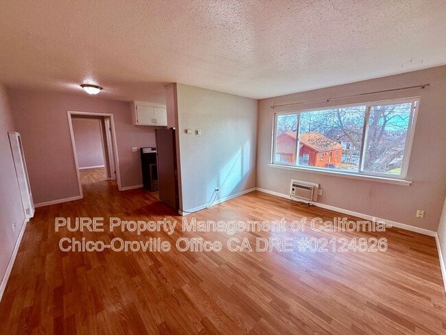 Building Photo - 1547 2nd Ave
