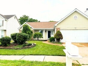 Building Photo - 16611 Chesterfield Farms Dr