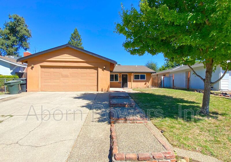 5908 Woodleigh Dr, Carmichael, CA 95608 House Rental in Carmichael
