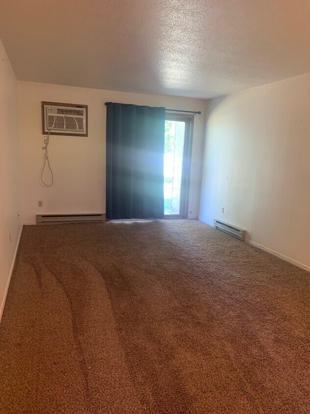 2021 E Dakota Pky Unit 1, Williston, ND 58801 2021 E Dakota Pky